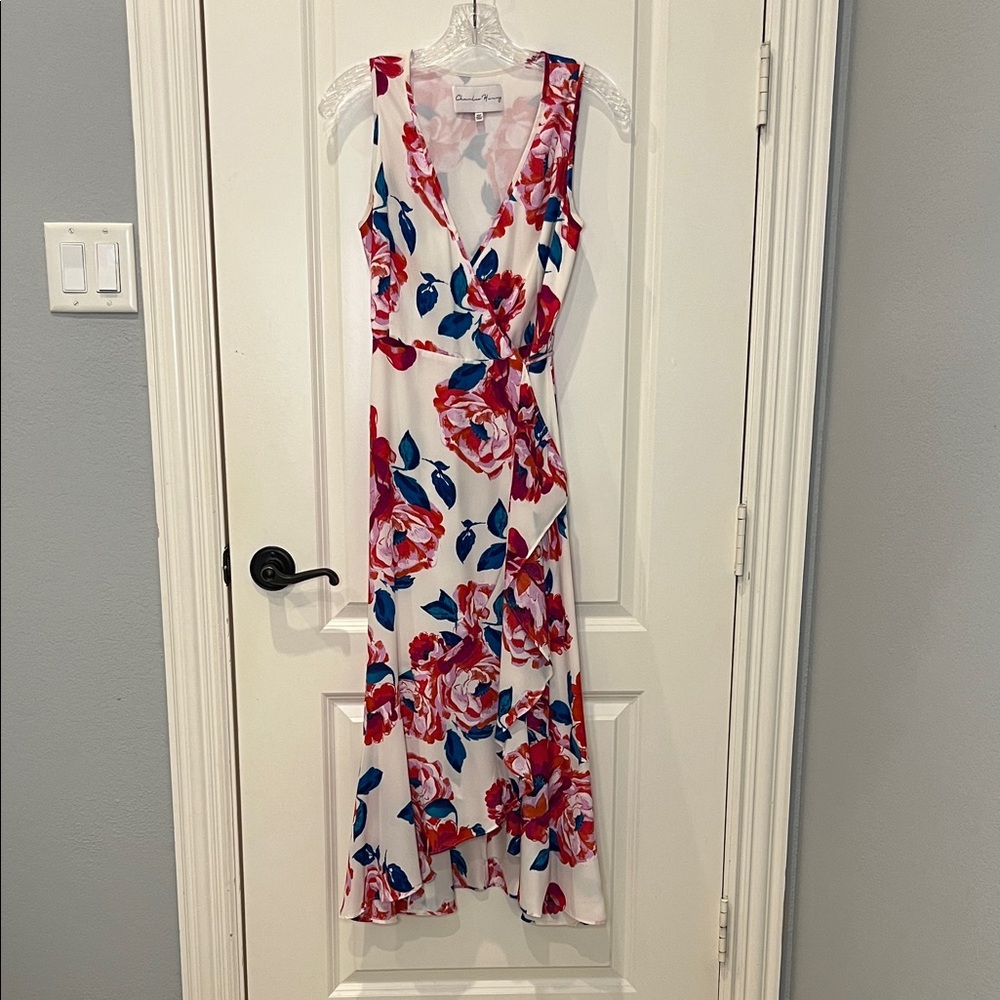 Elegant Floral Midi Dress in White, Red and Blue